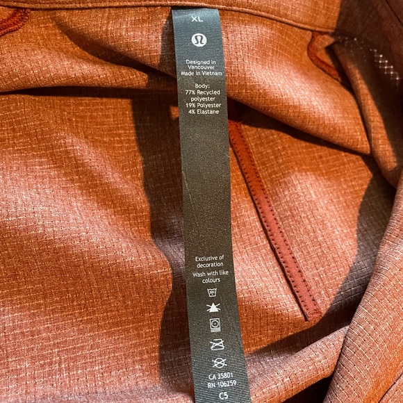 Lululemon button up - Picture 3 of 3